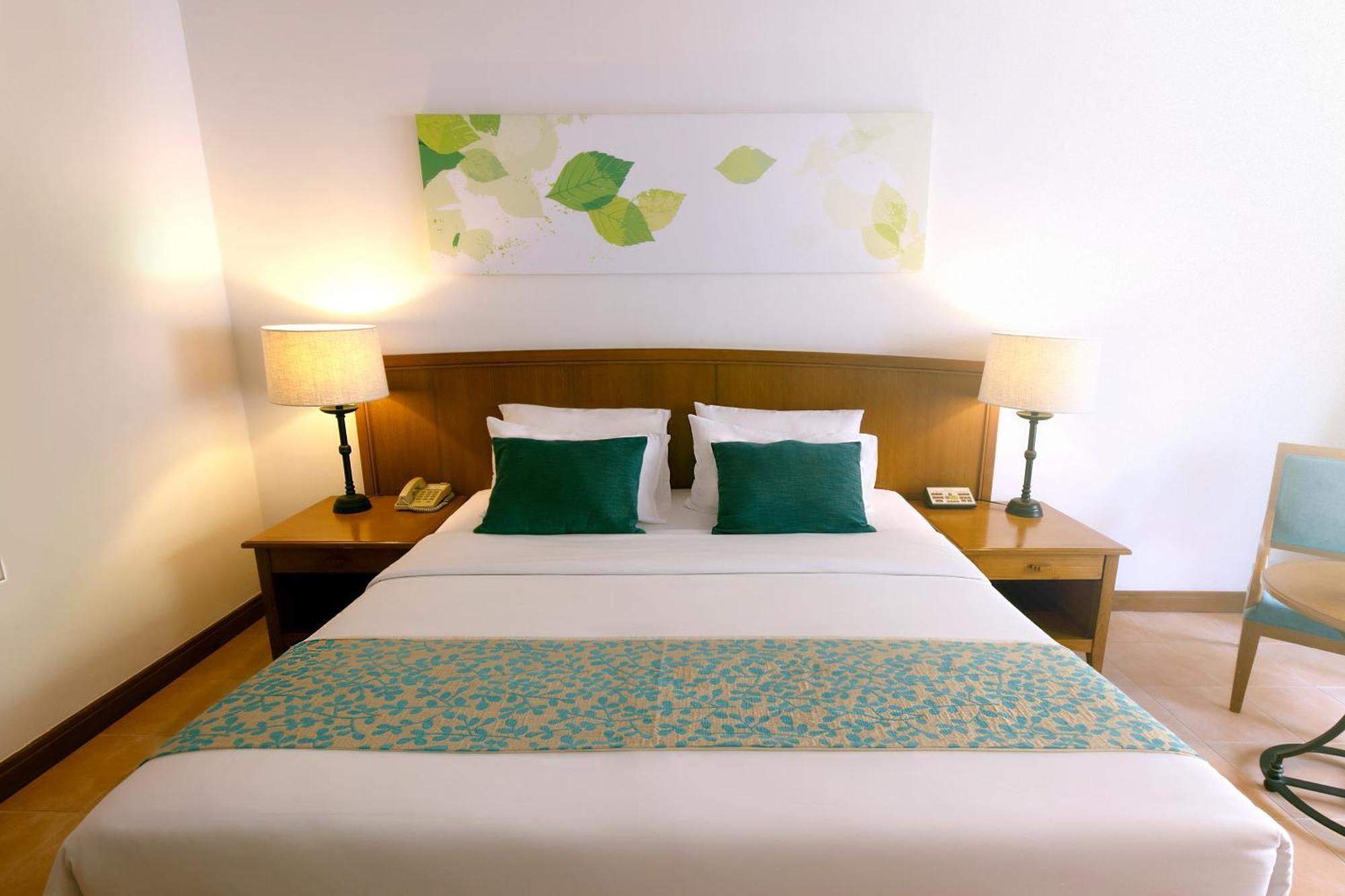 Woodlands Hotel And Resort Паттая Номер фото