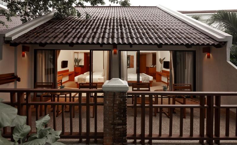 Woodlands Hotel And Resort Паттая Екстер'єр фото